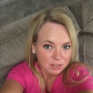 Meet your Posher, Tina